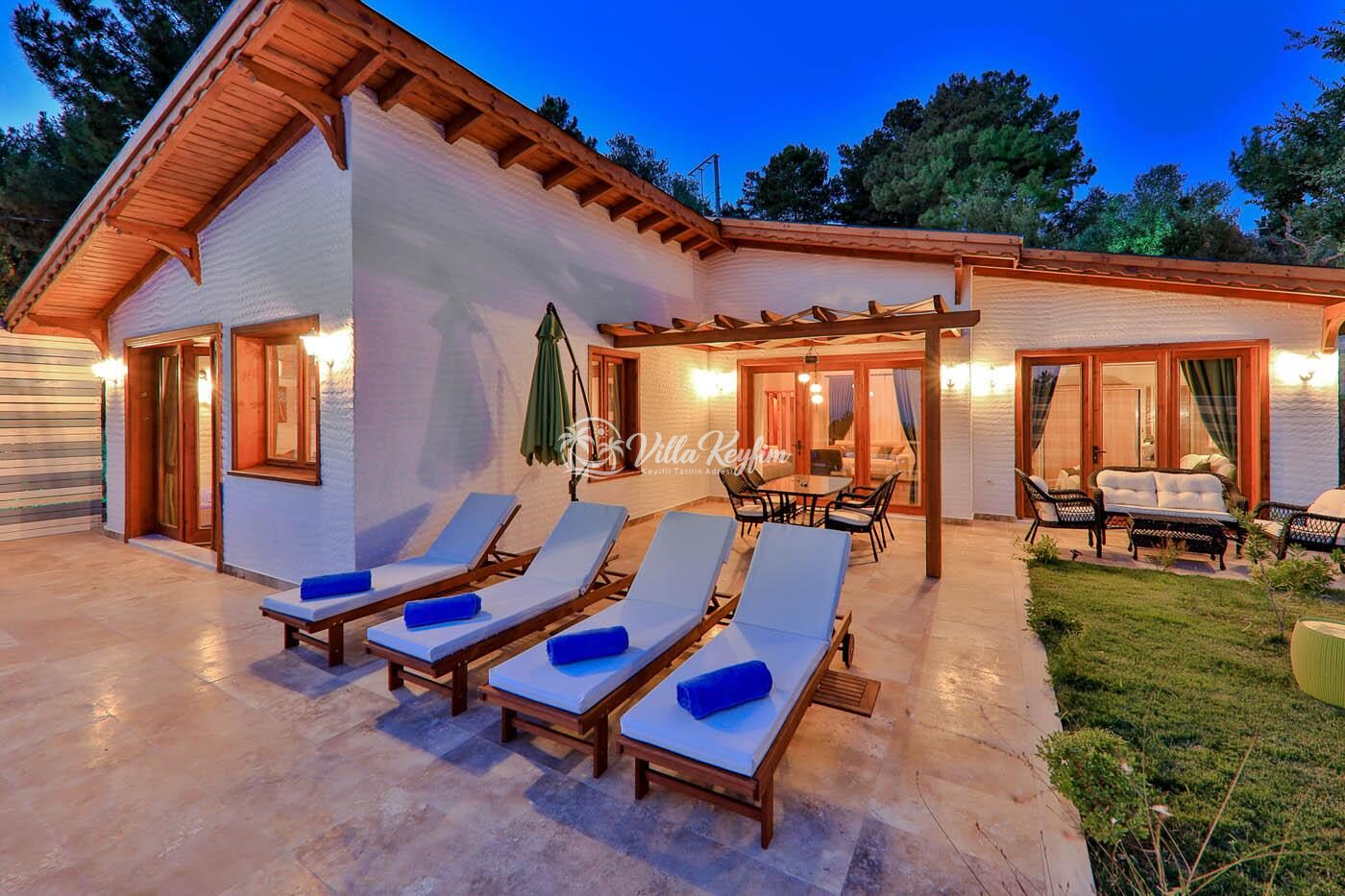 Villa Sunset Duo — 14