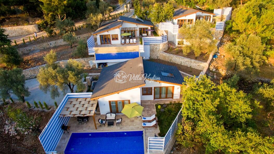 Villa Sunset Duo — 16