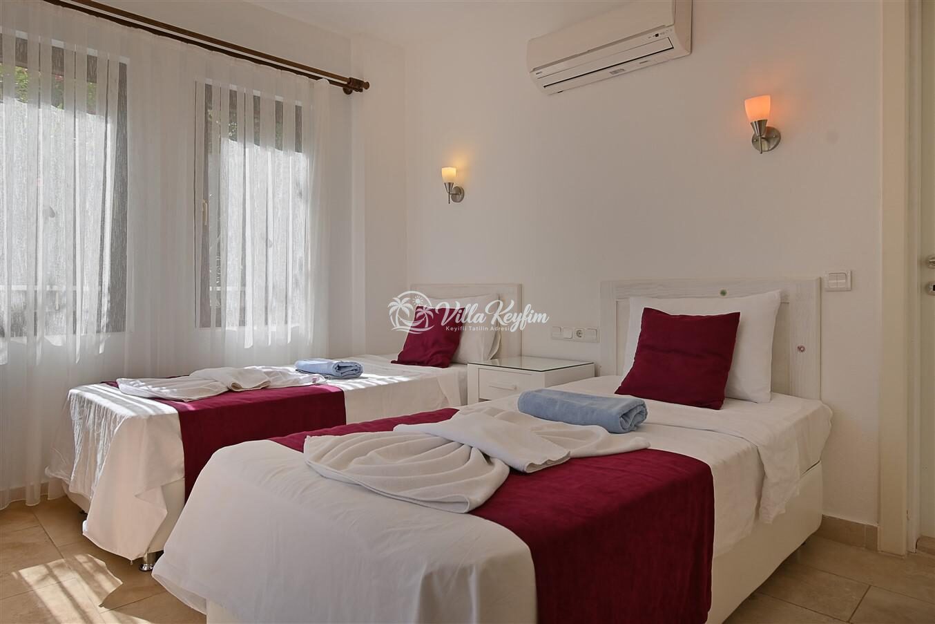 Villa Hermes 1 — 48
