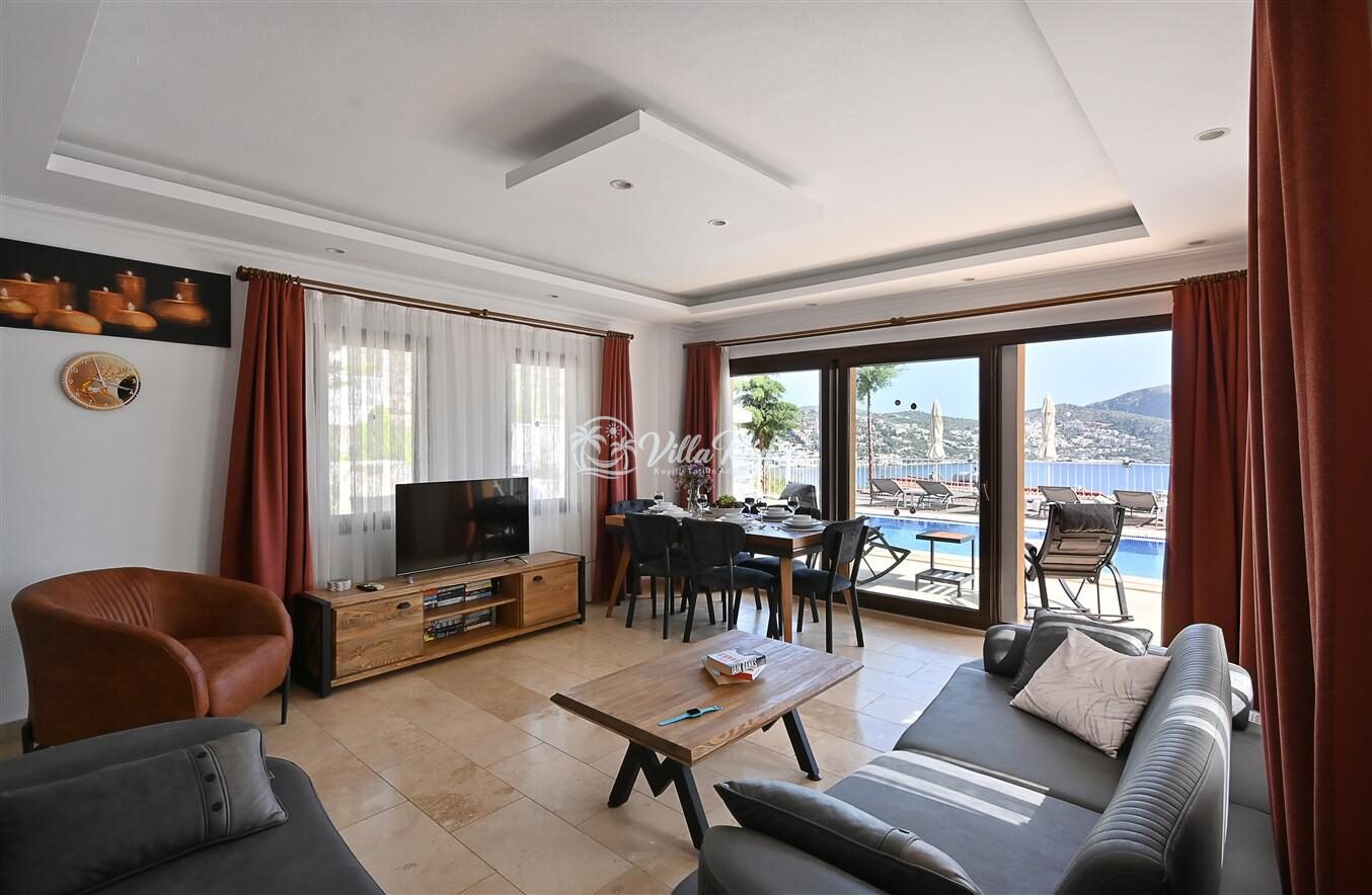 Villa Dionysus — 60