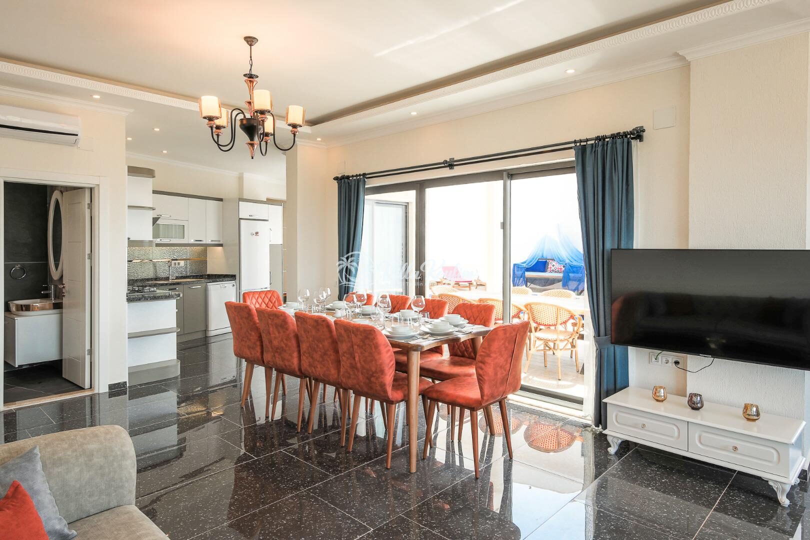 Villa Hills Excellence — 30