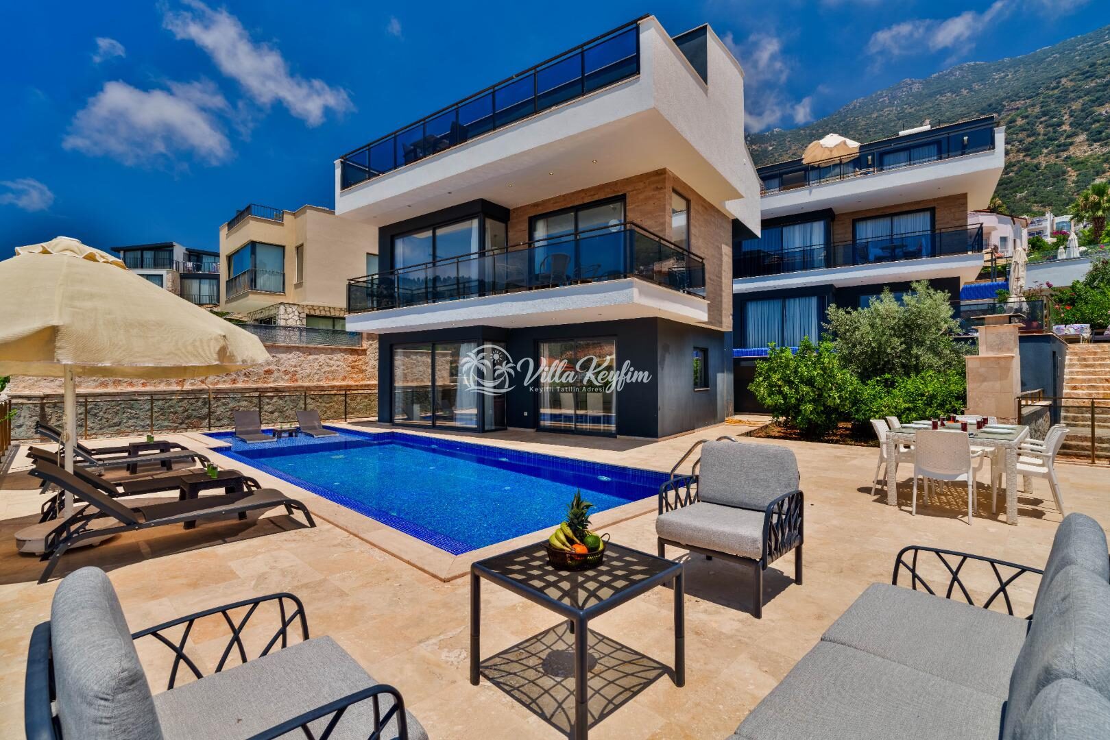 Villa Vala — 1