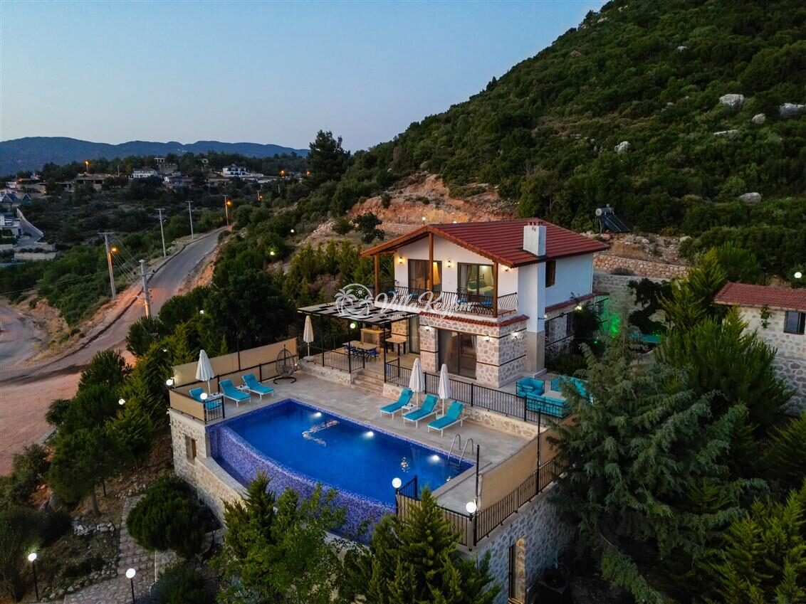 Villa Nazlı — 4
