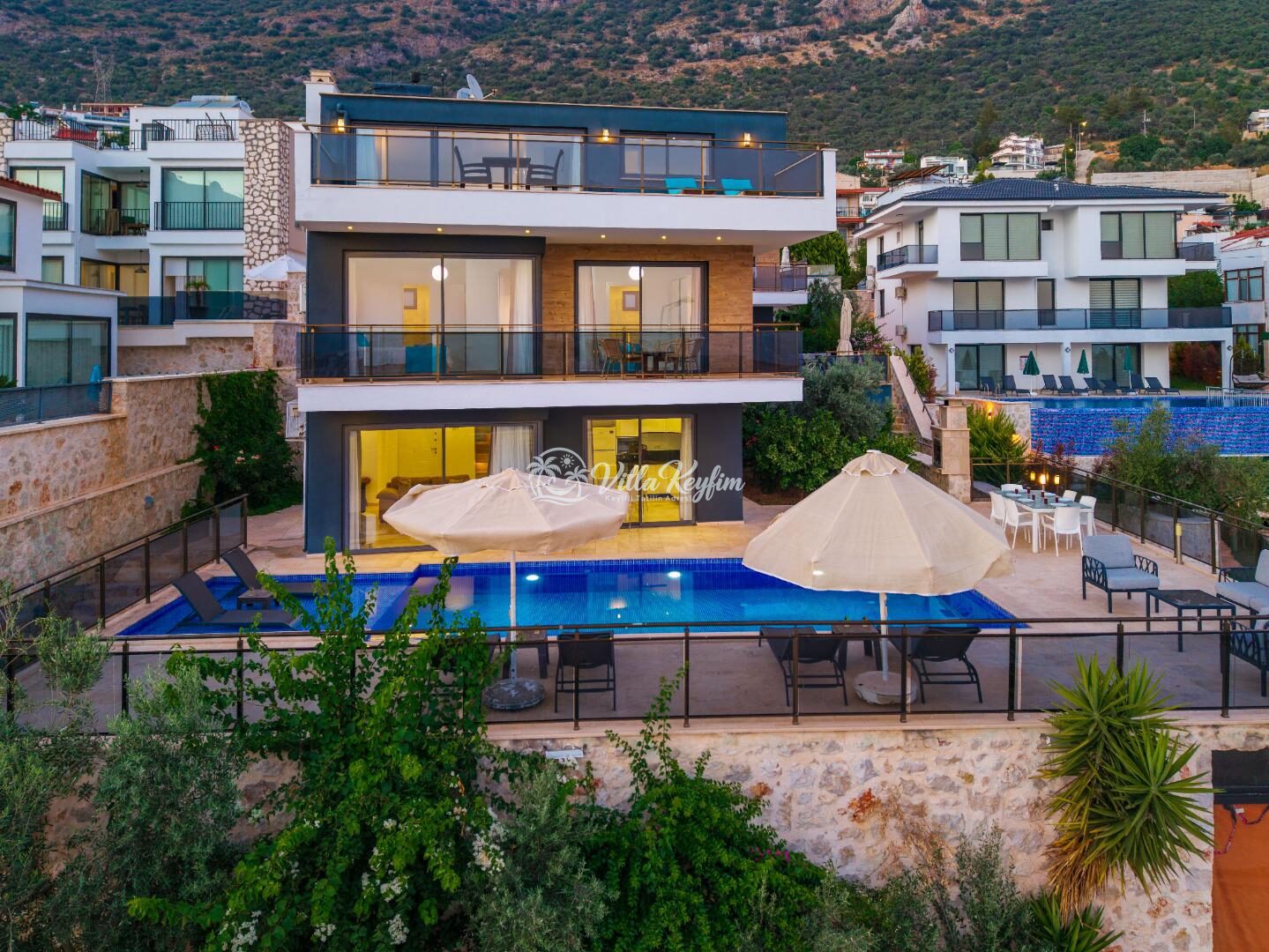 Villa Vala — 35