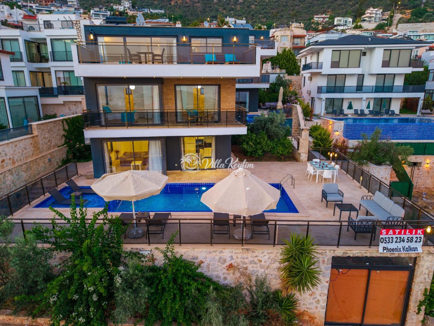 Villa Vala — 36