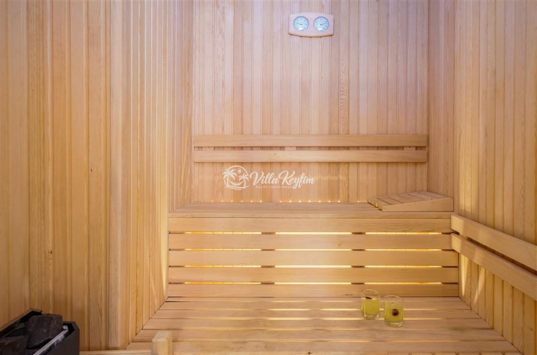 Villa Elvin — 49