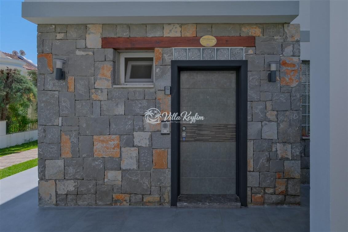 Villa Polo One — 38