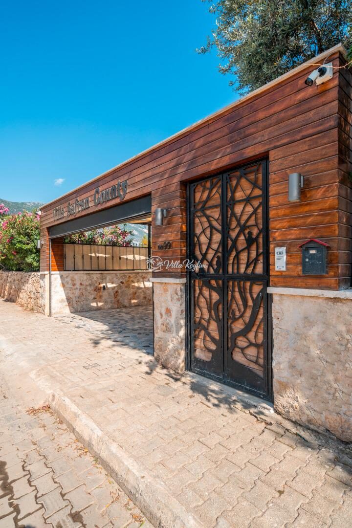 Villa Safran County — 8