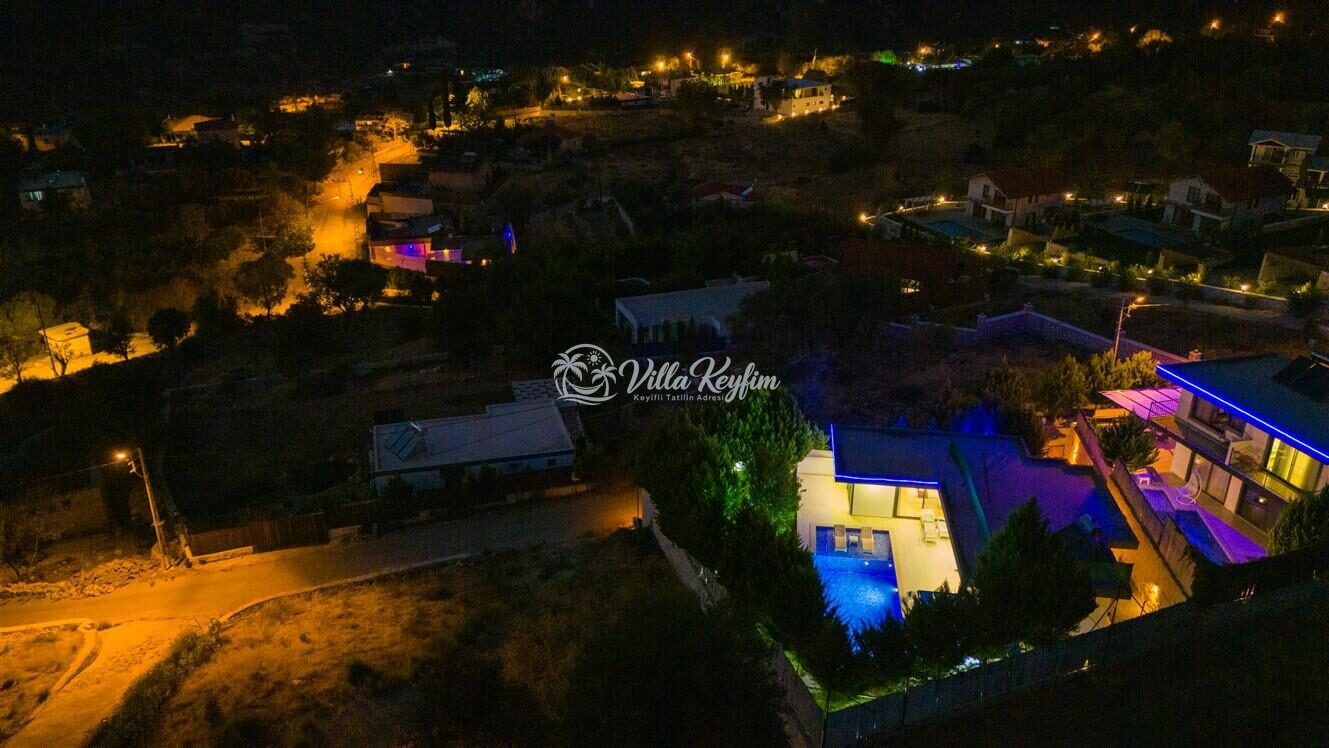 Villa Saha — 45