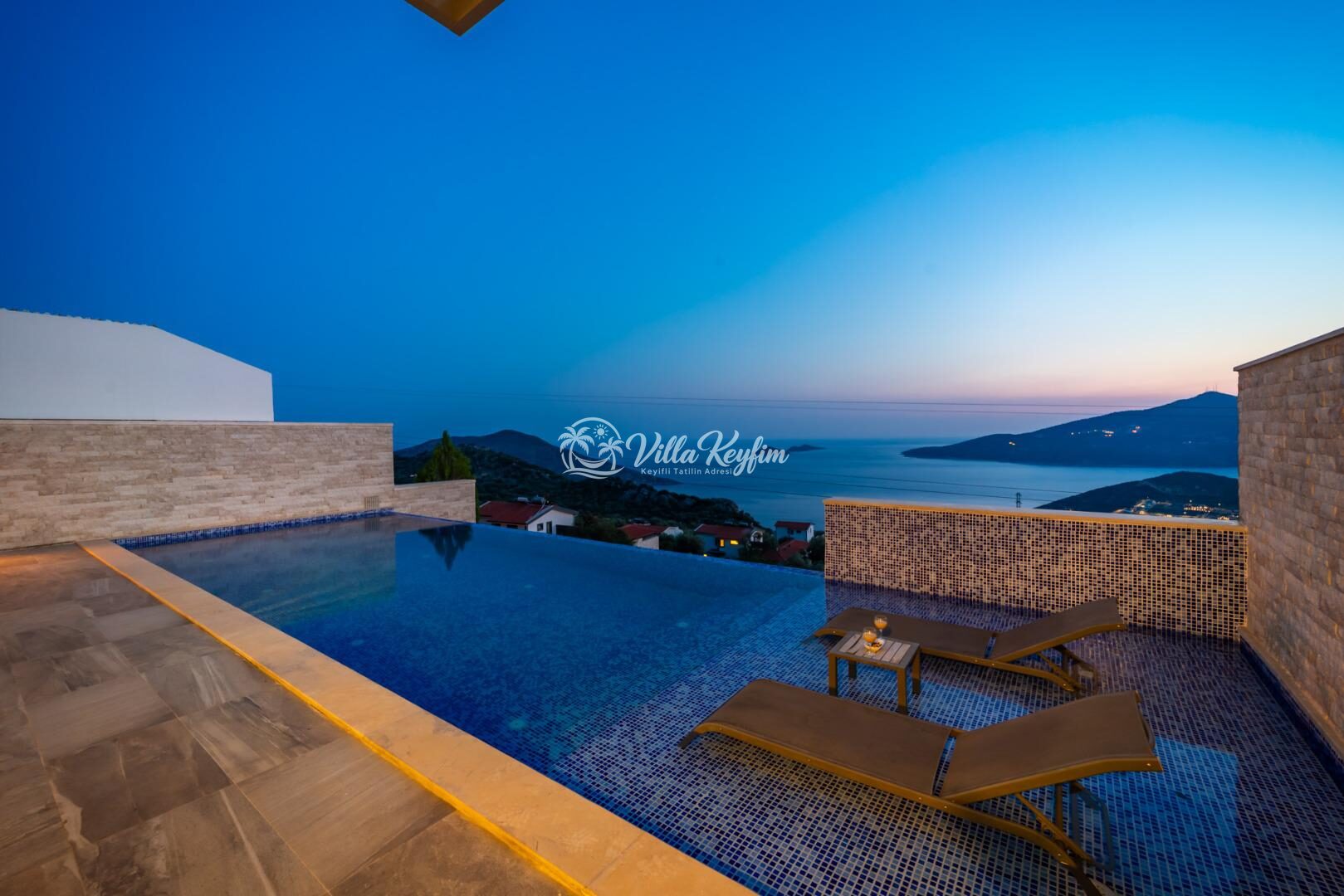 Villa Retro — 27