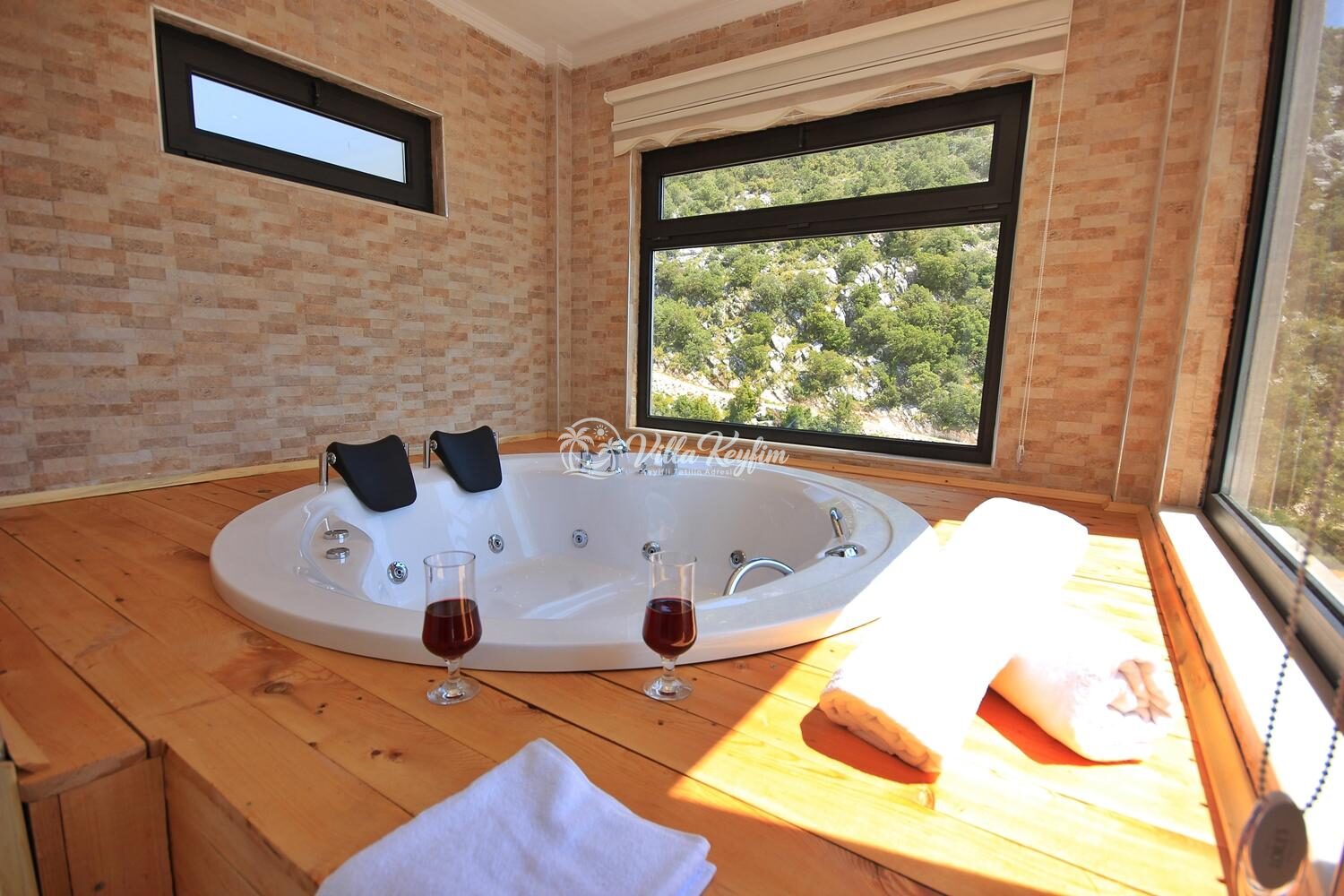 Villa Falez — 12