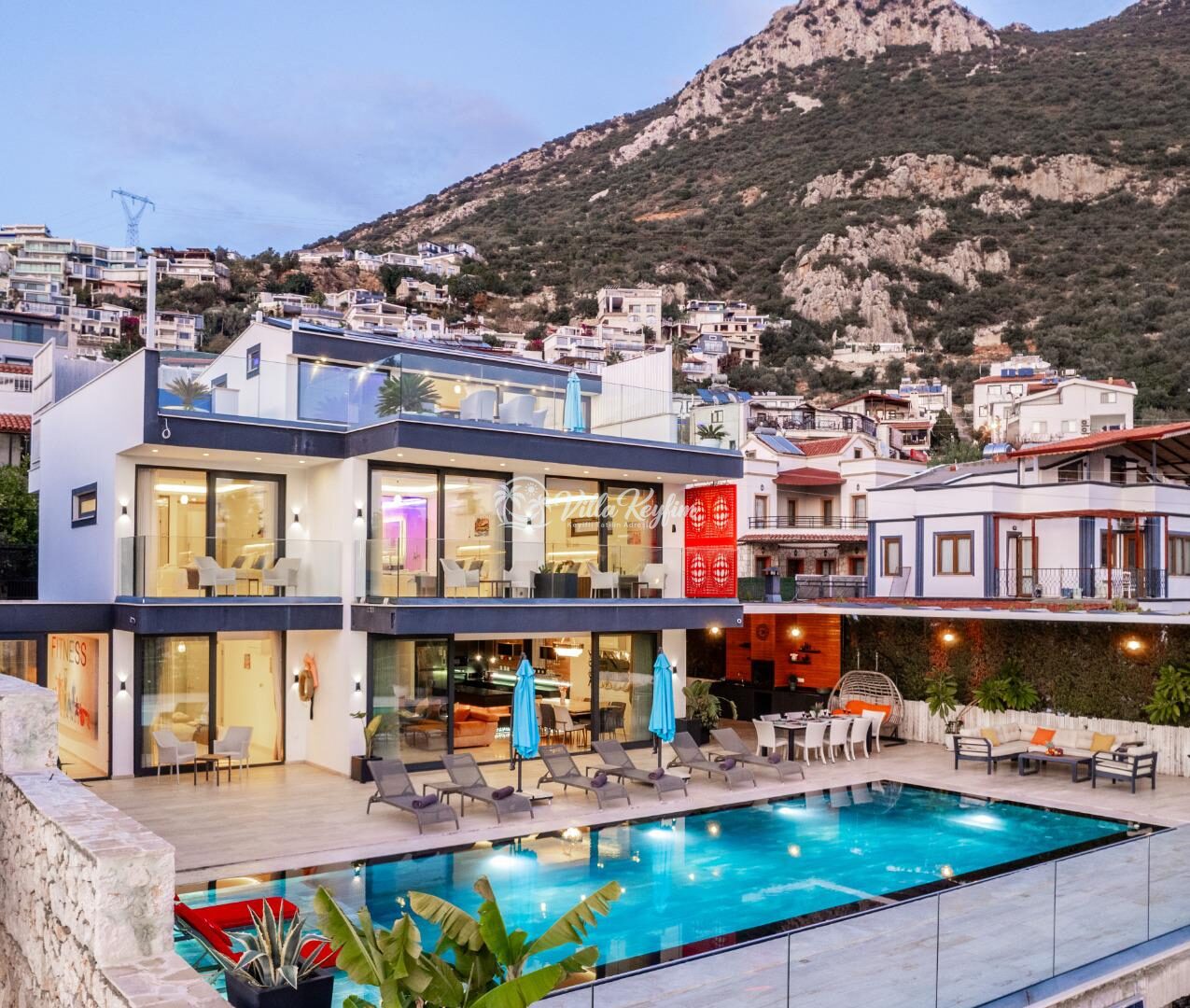 Villa Cratos — 12