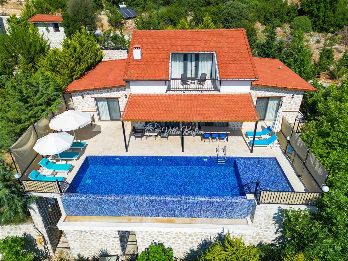 Villa Ev May — 36
