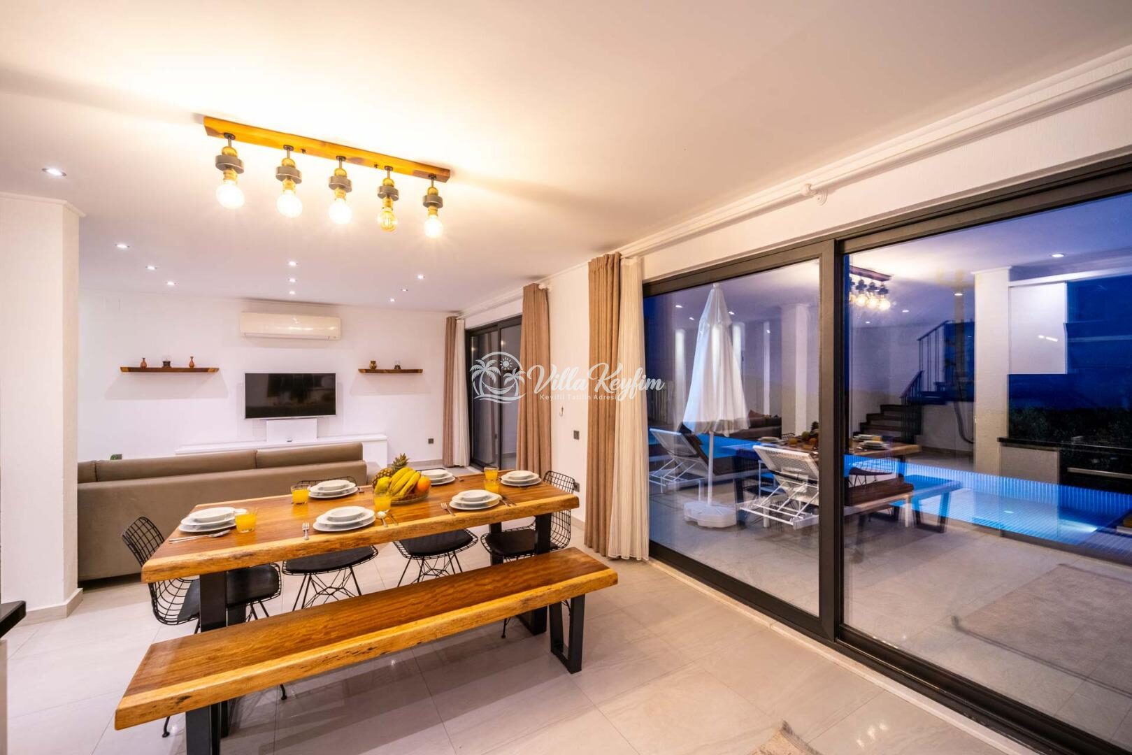 Villa Therapy 620 — 27
