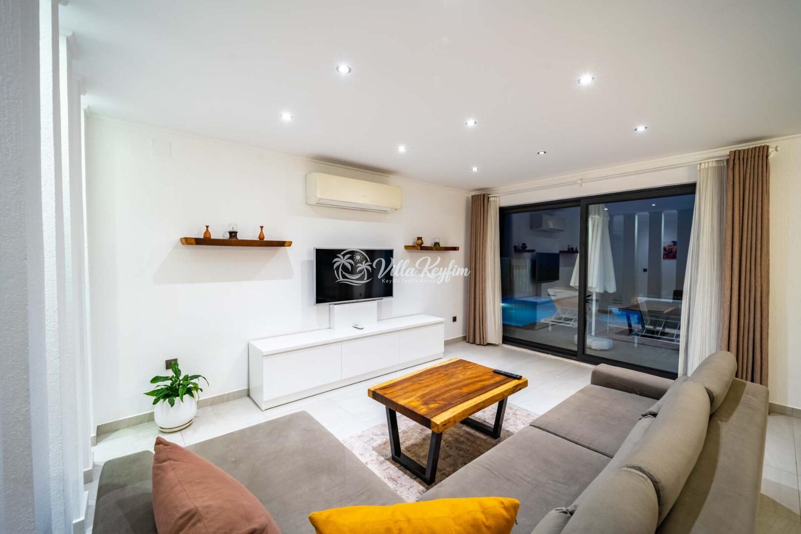 Villa Therapy 620 — 33
