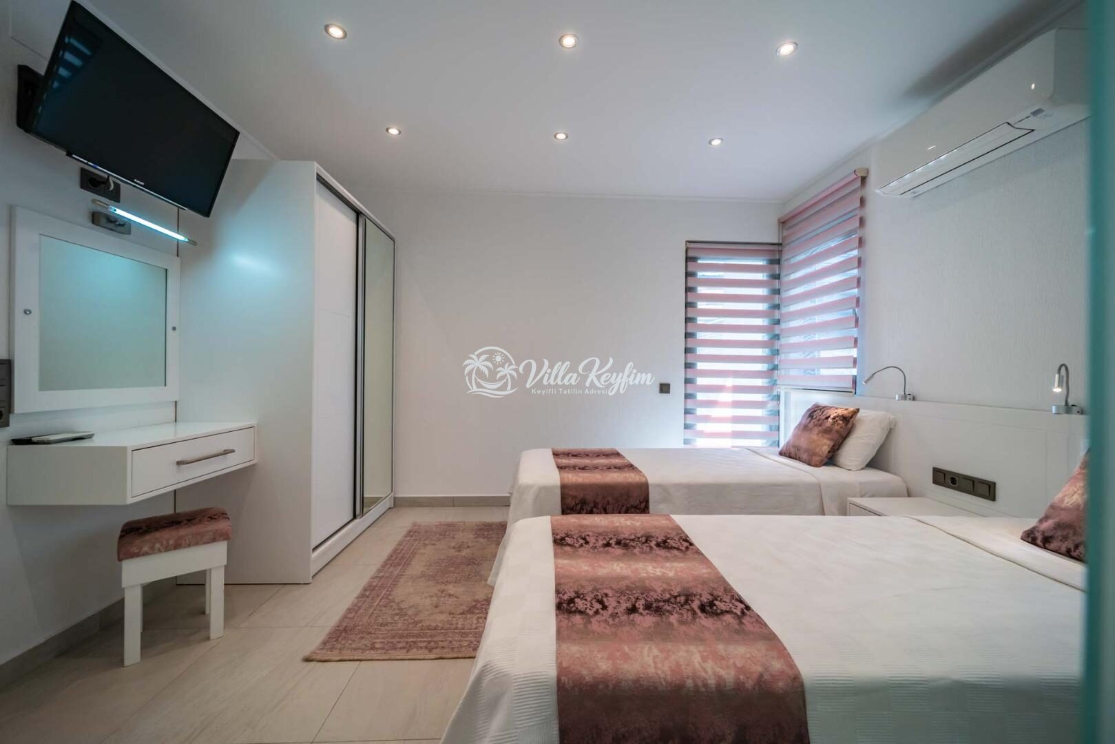 Villa Therapy 620 — 58