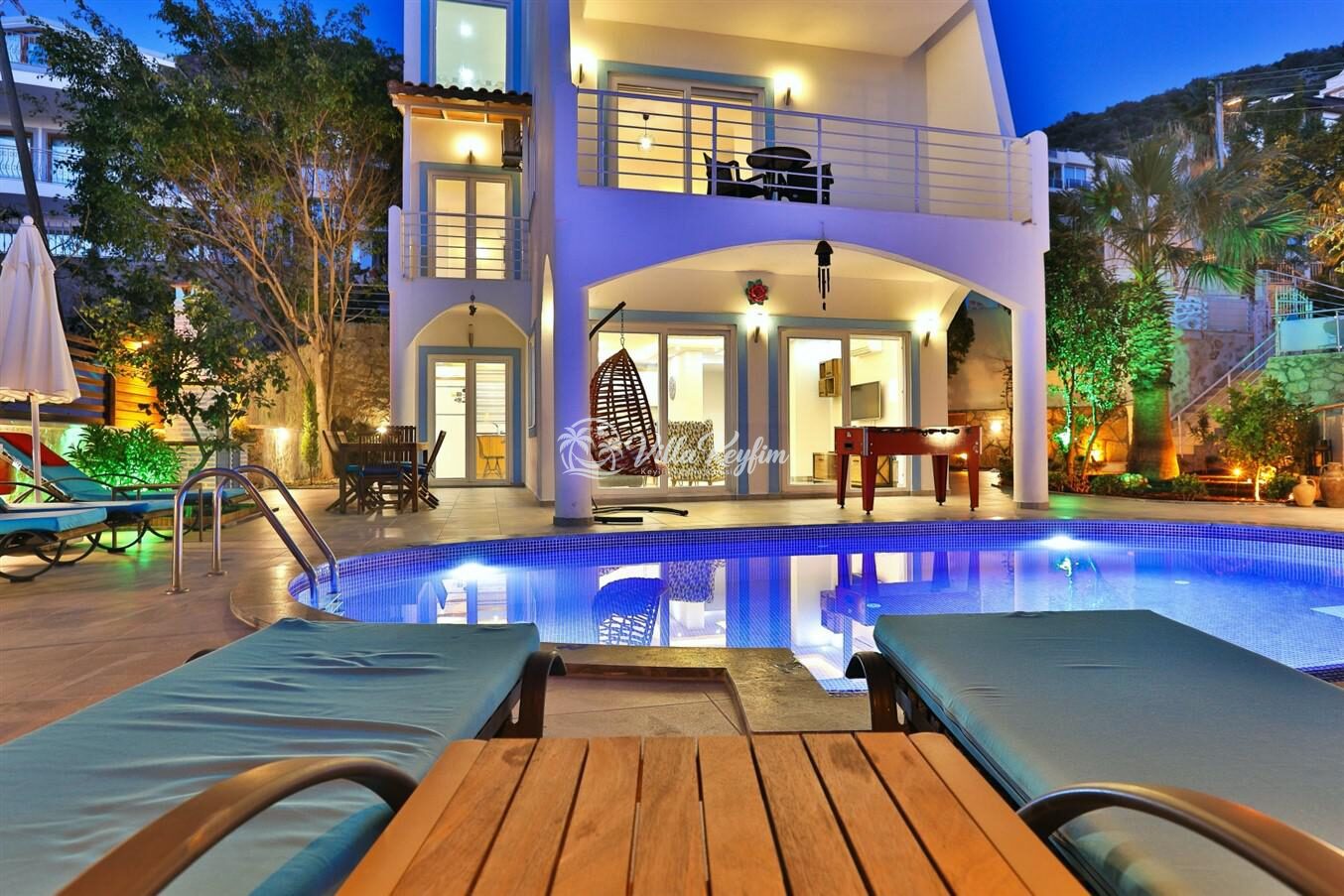 Villa Lotus — 2