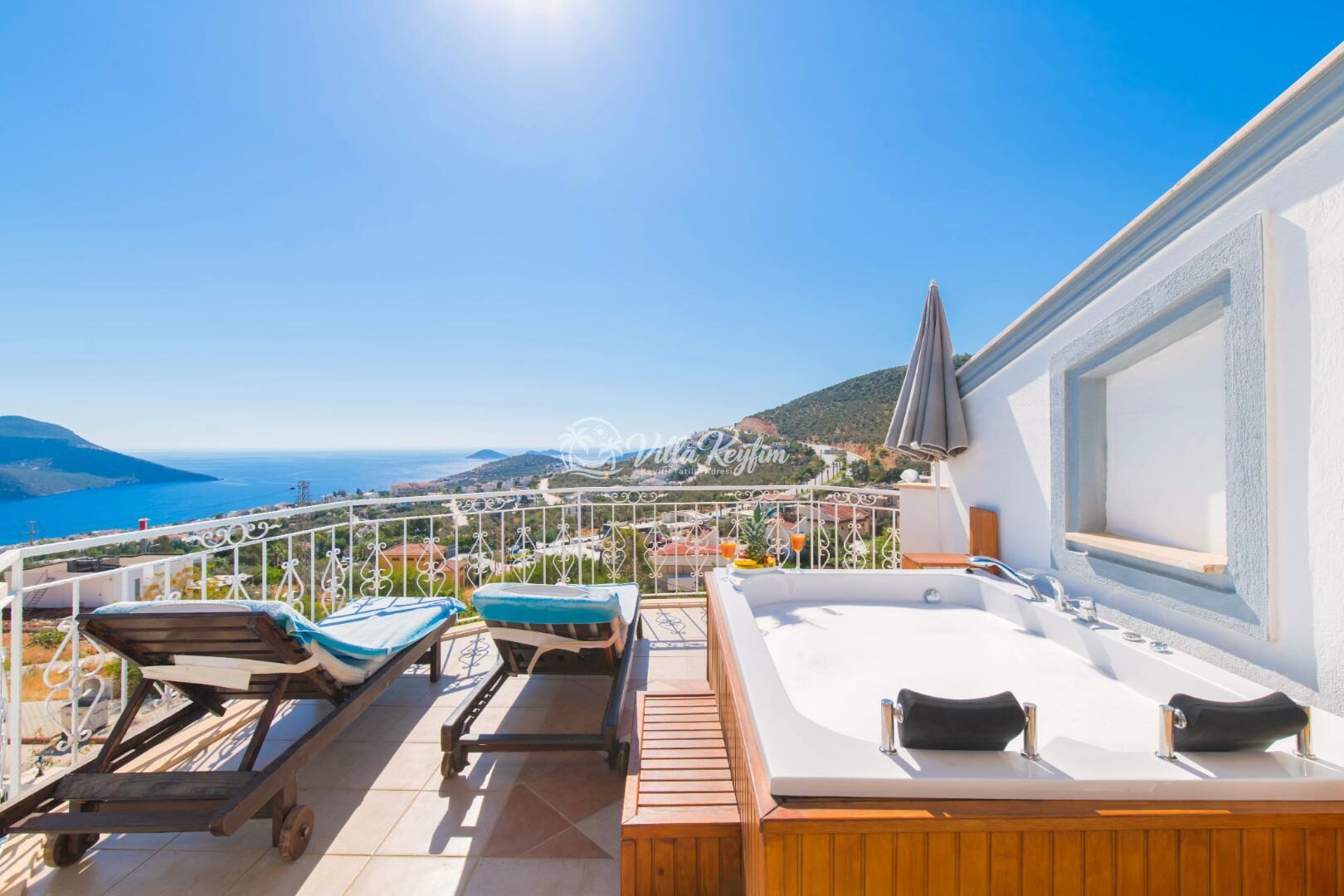 Villa Monte — 10
