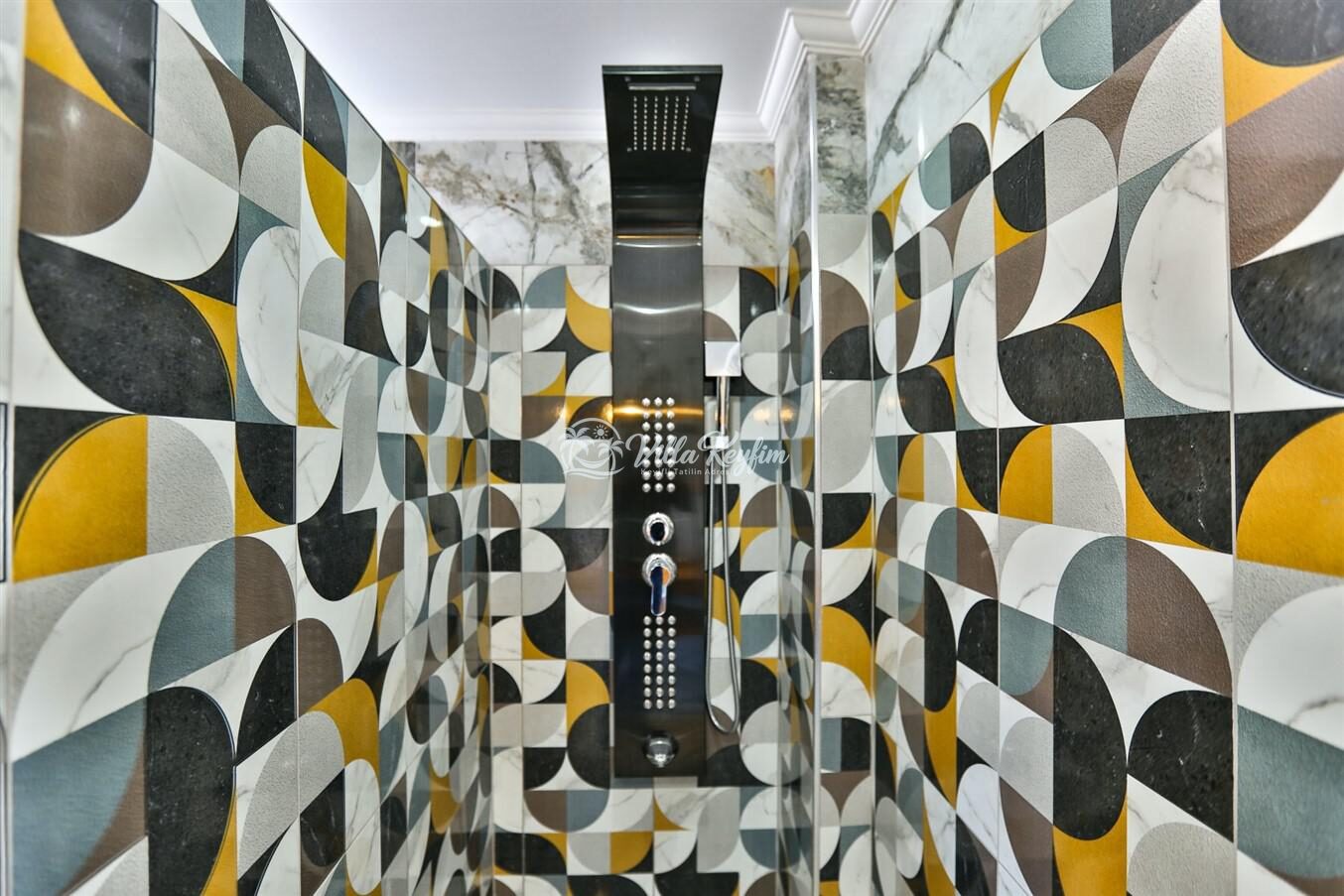 Villa Lotus — 85