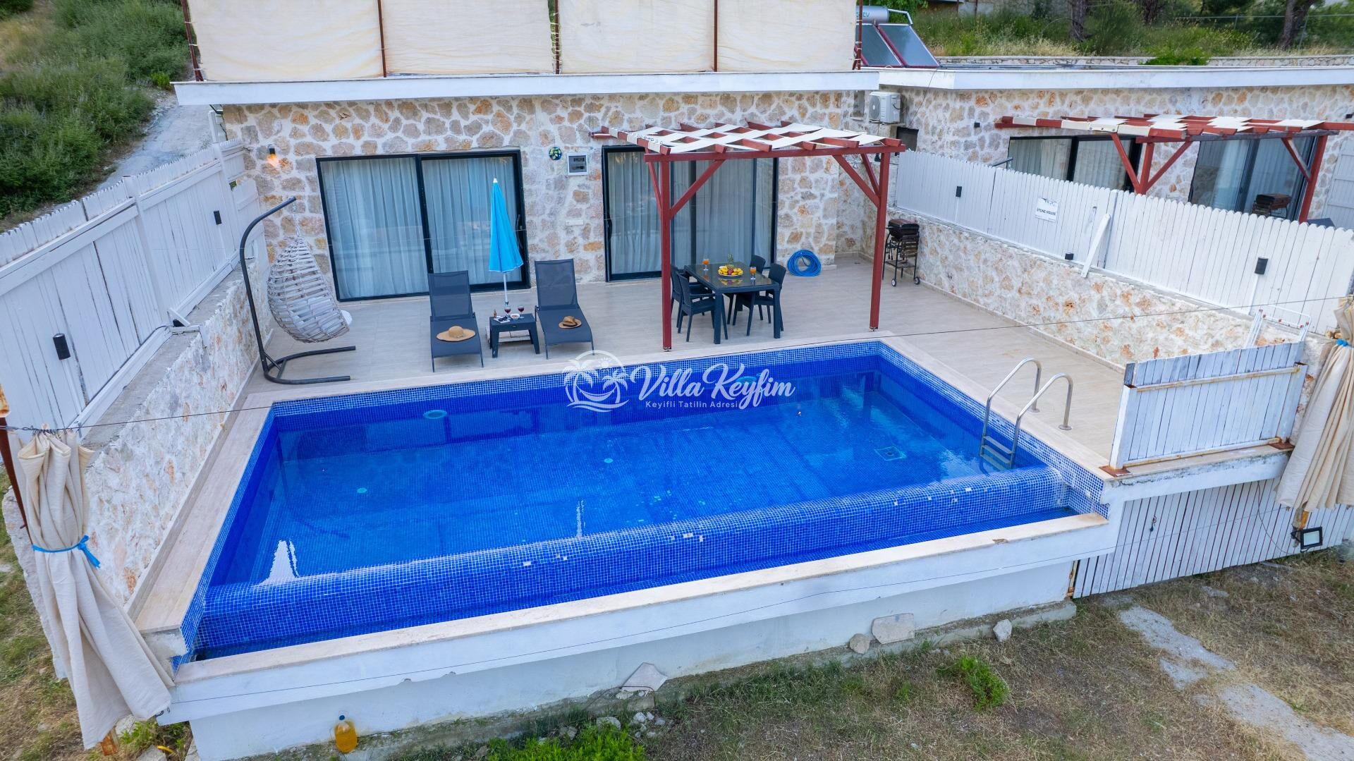 Villa Stone House 1 — 4