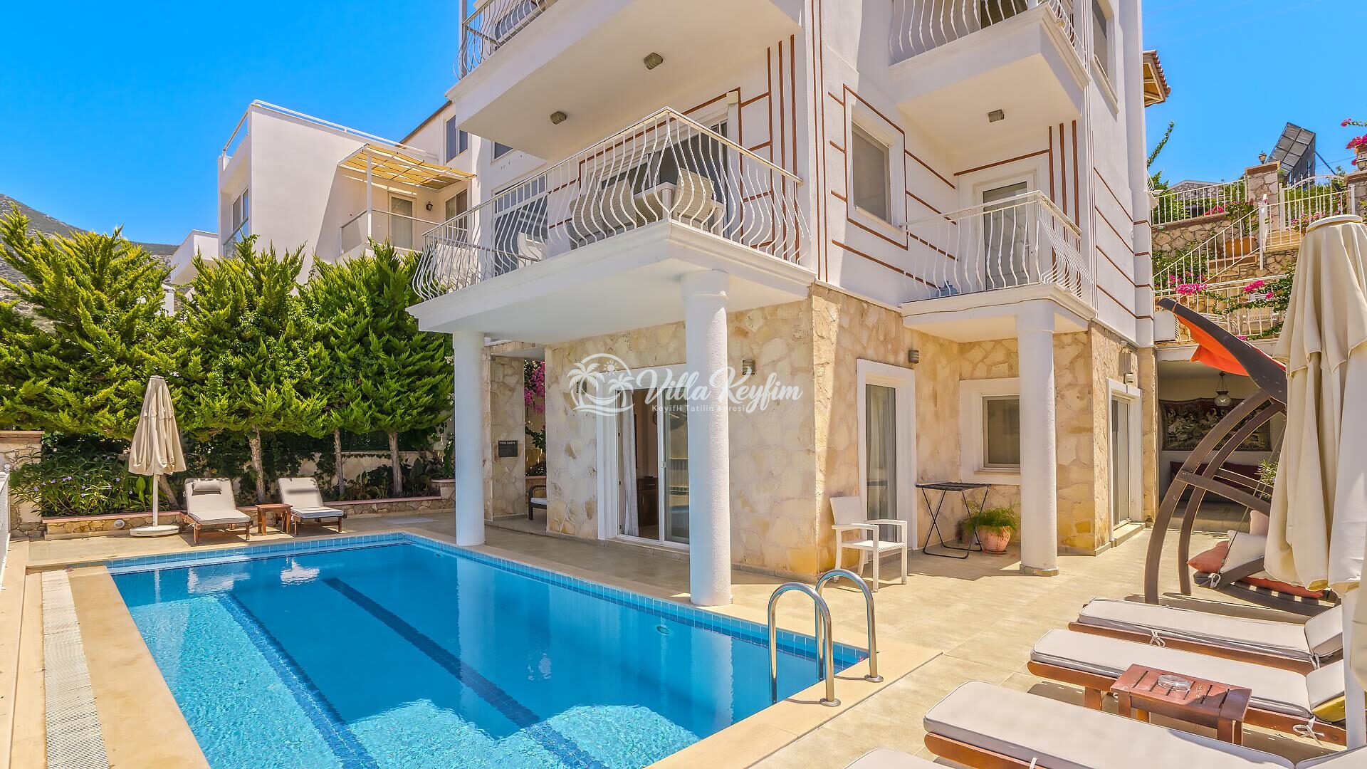 Villa White Star — 1