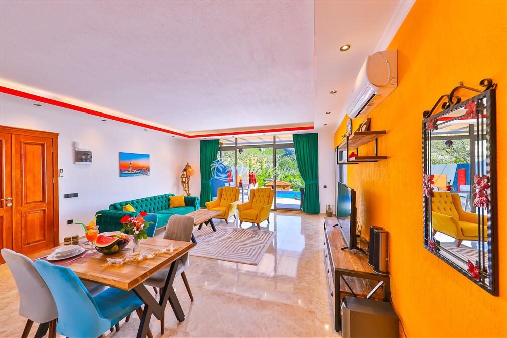 Villa Rainbow — 24