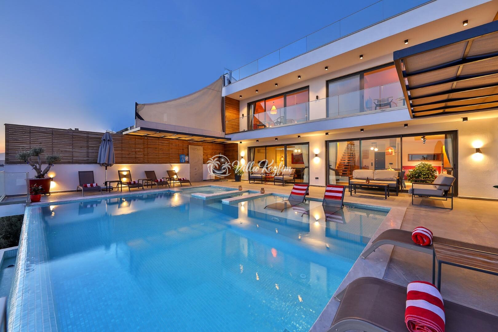 Villa Rosso — 1