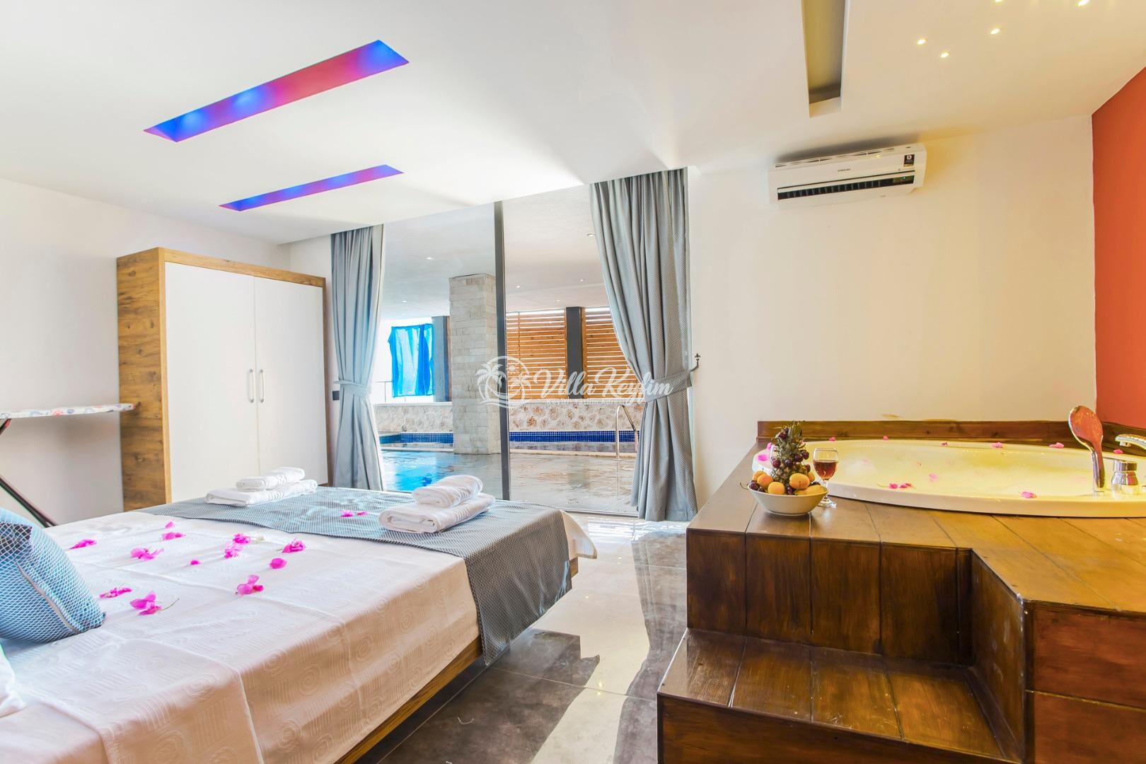 Villa Tarz — 21