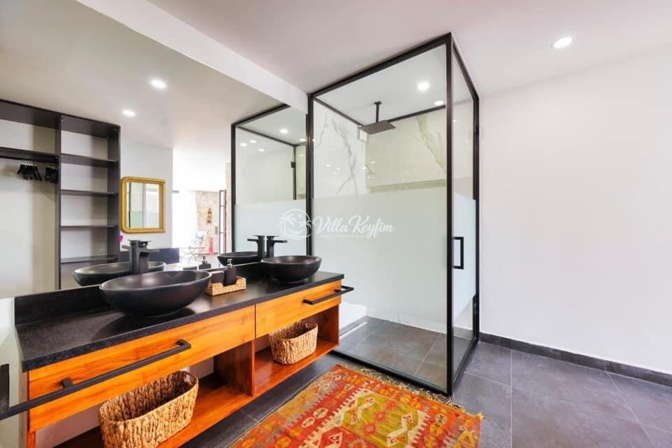 Villa Nana — 8