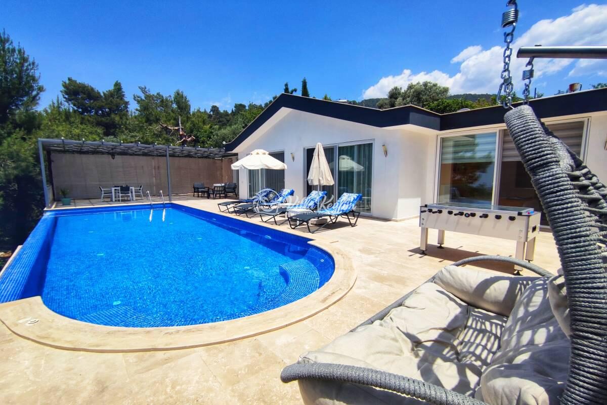 Villa Secret Swiss — 21