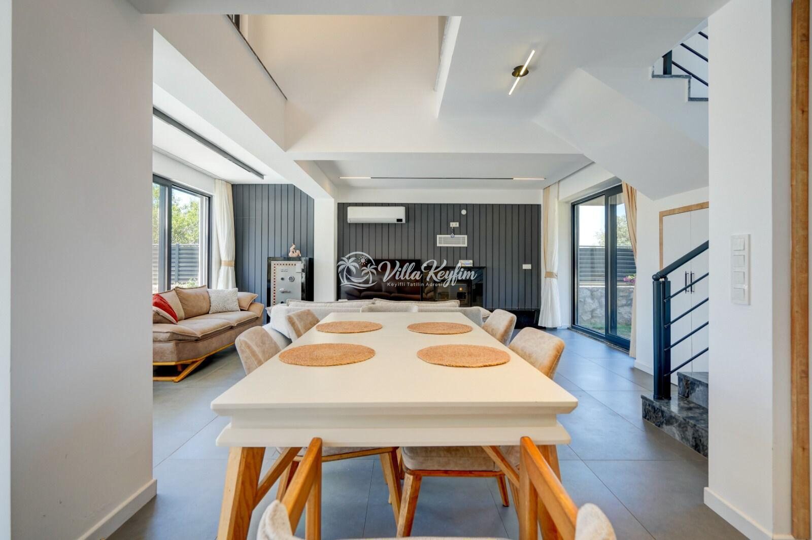 Villa Ranya — 12