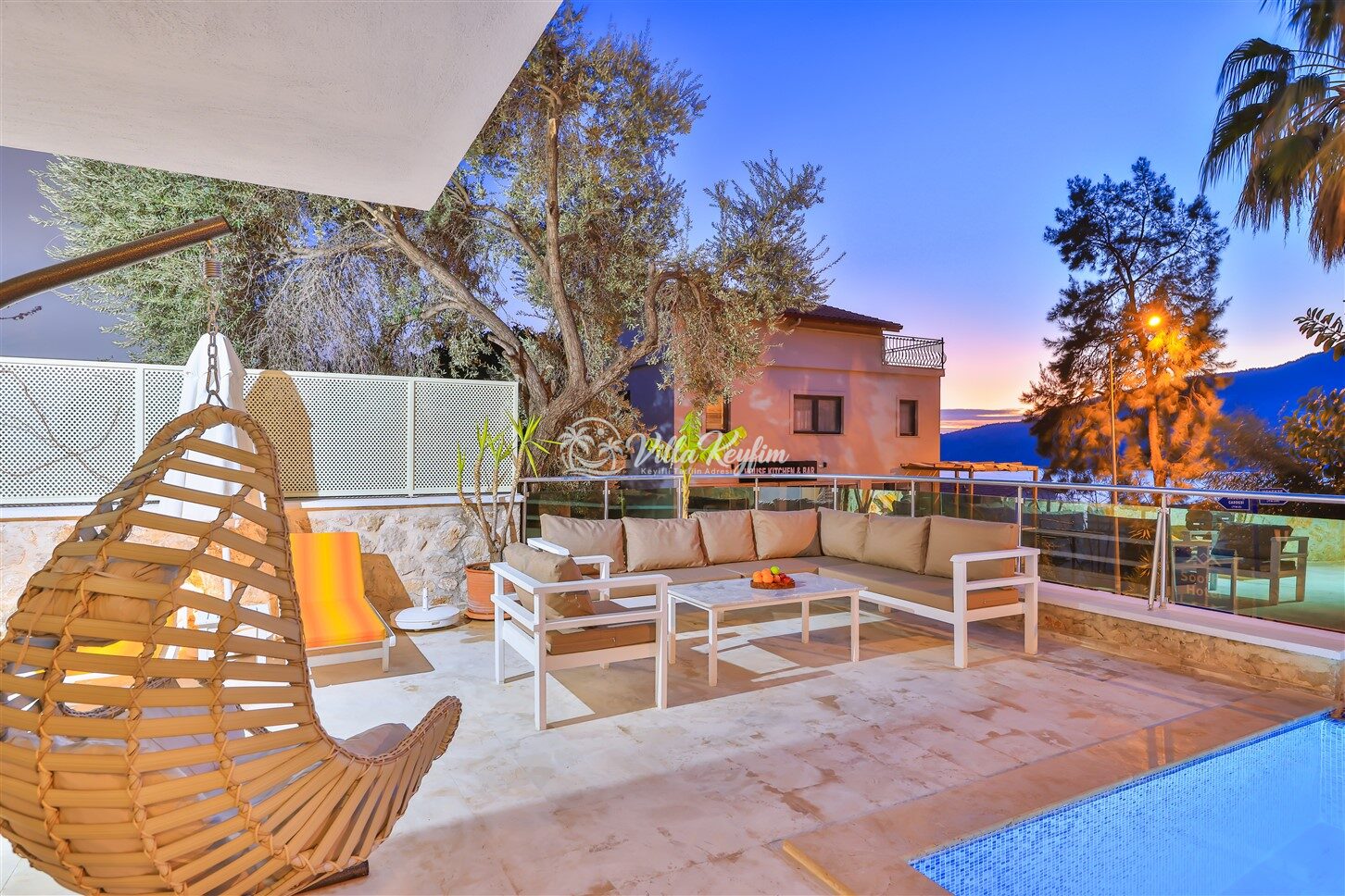 Villa Golden Lotus — 8
