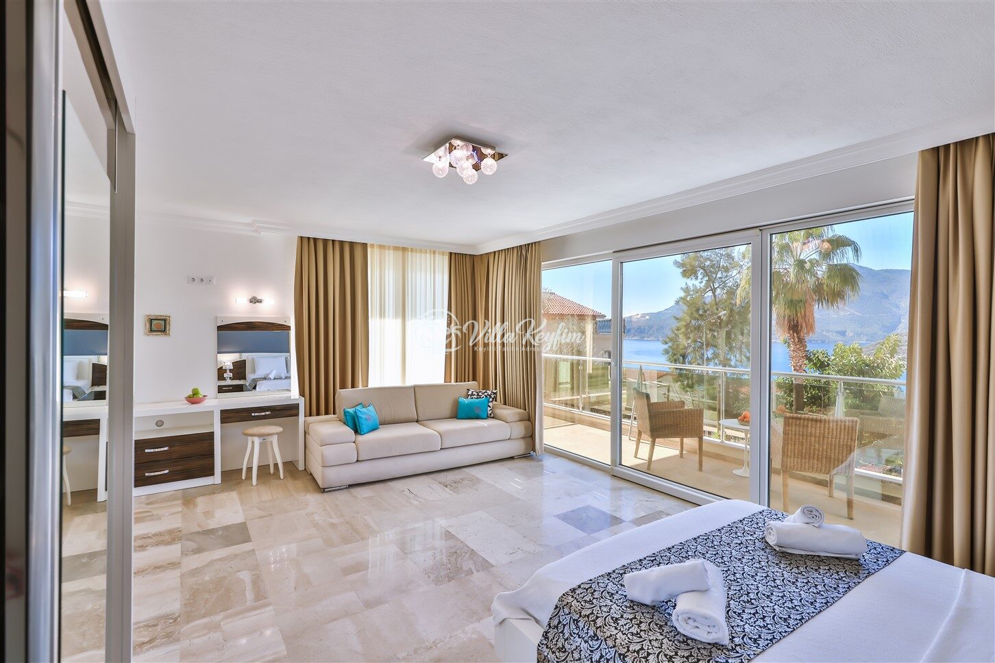 Villa Golden Lotus — 50