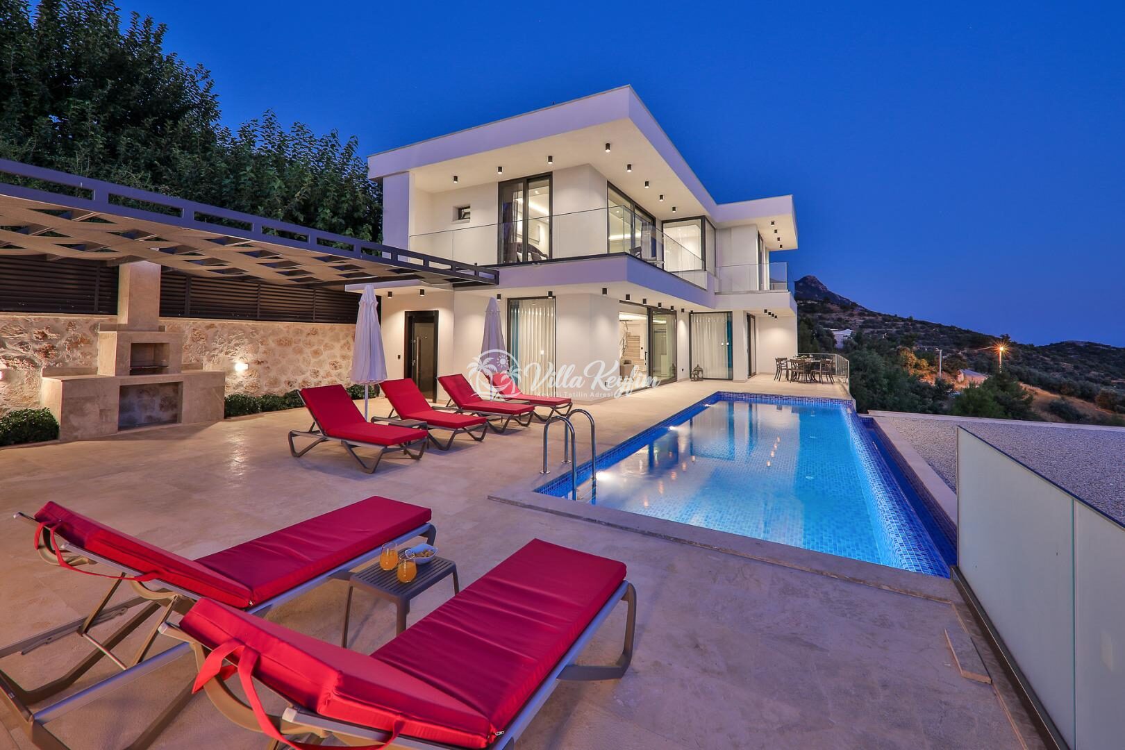 Villa Azure Duo — 1