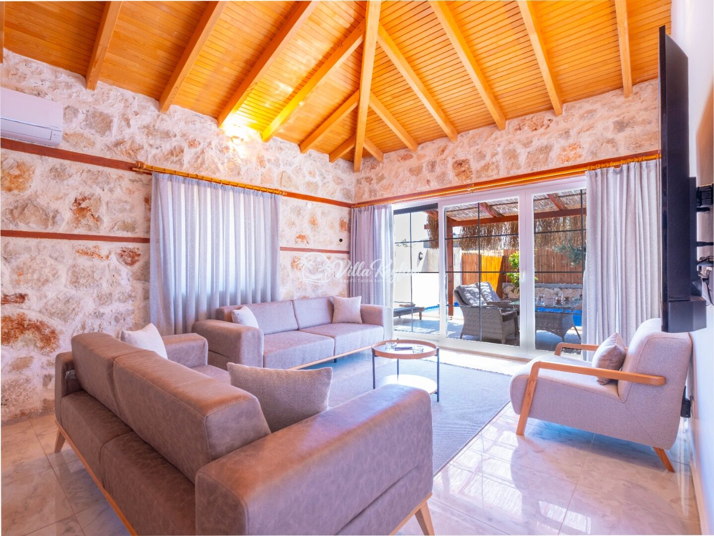 Villa Carya Famm 1 — 22