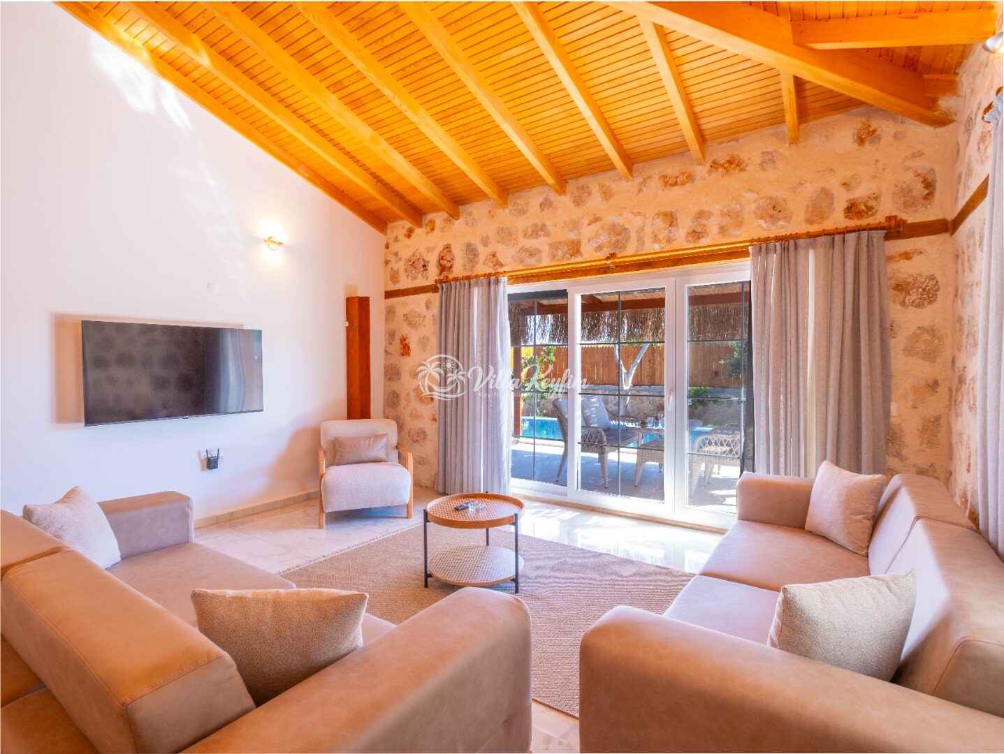 Villa Carya Famm 3 — 18