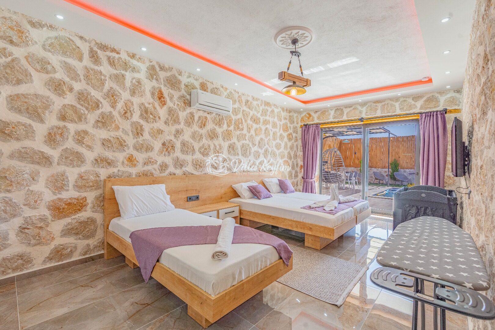 Villa Enes Wiev 2 — 50