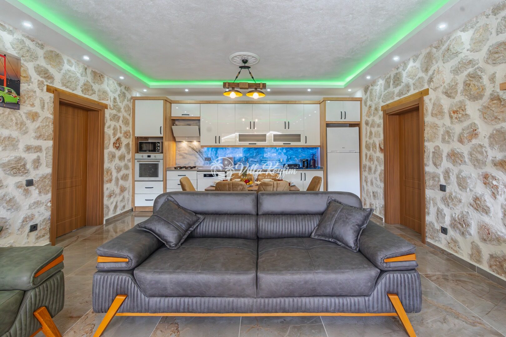 Villa Enes Wiev 2 — 38
