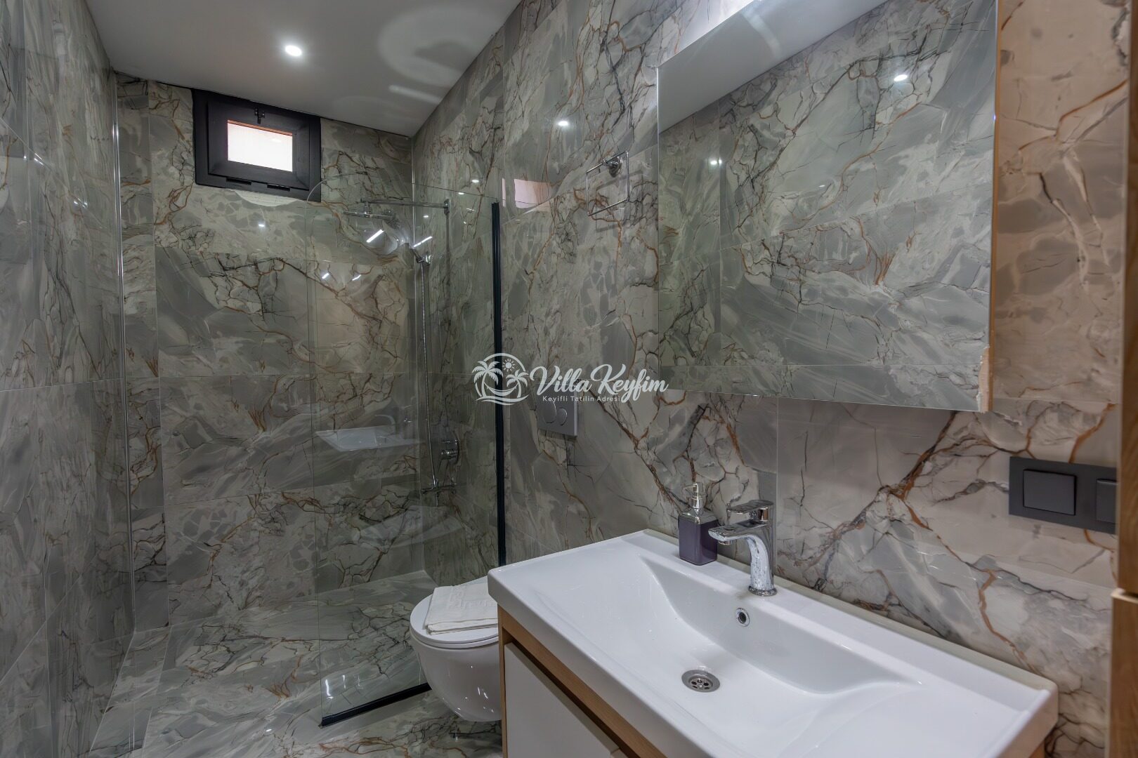 Villa Enes Wiev 2 — 85