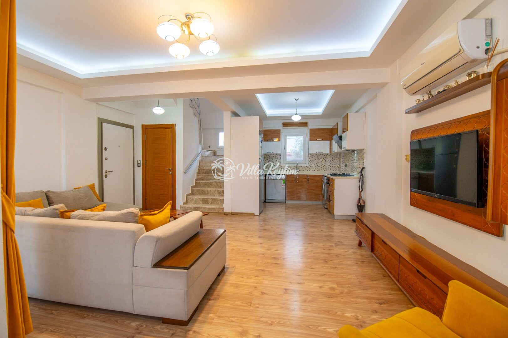 Villa Anka 8 — 24