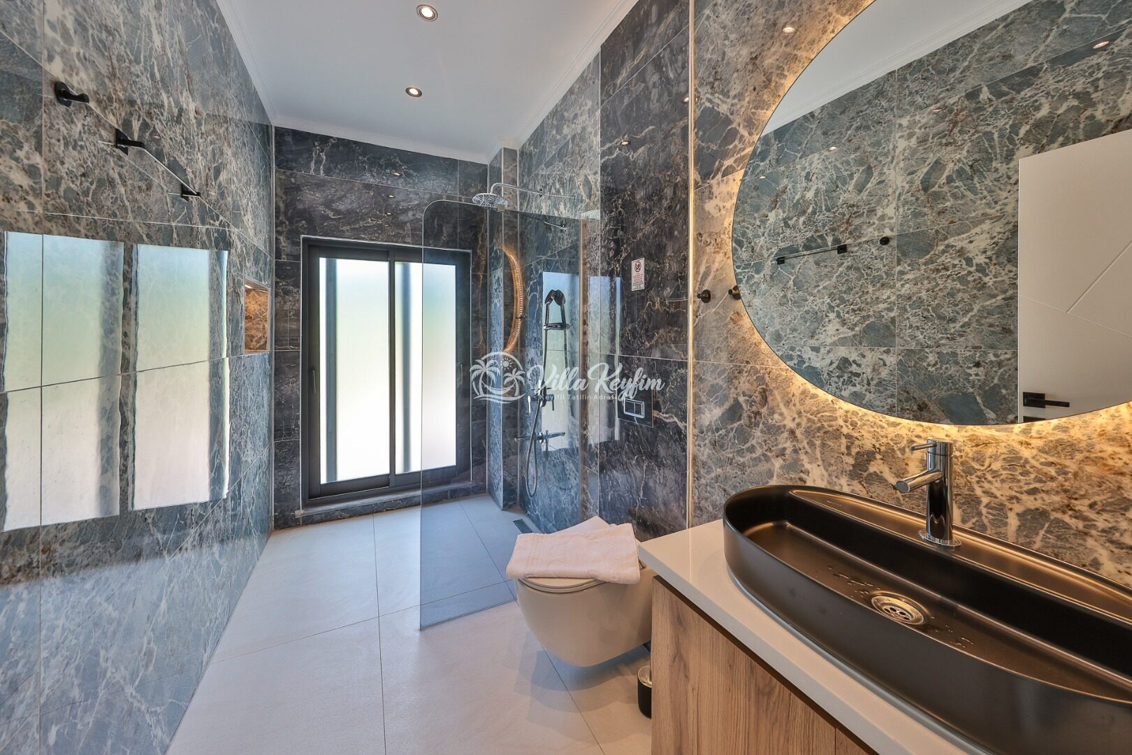 Villa Free — 36