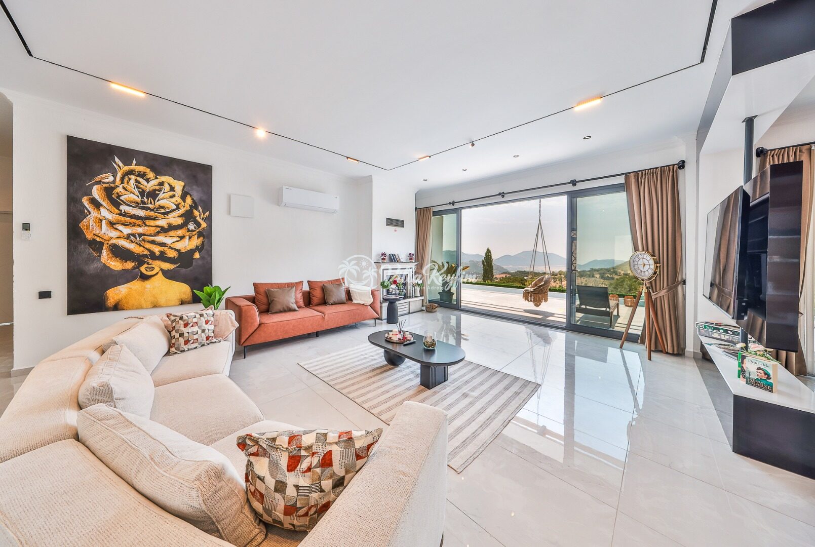 Villa Free — 65
