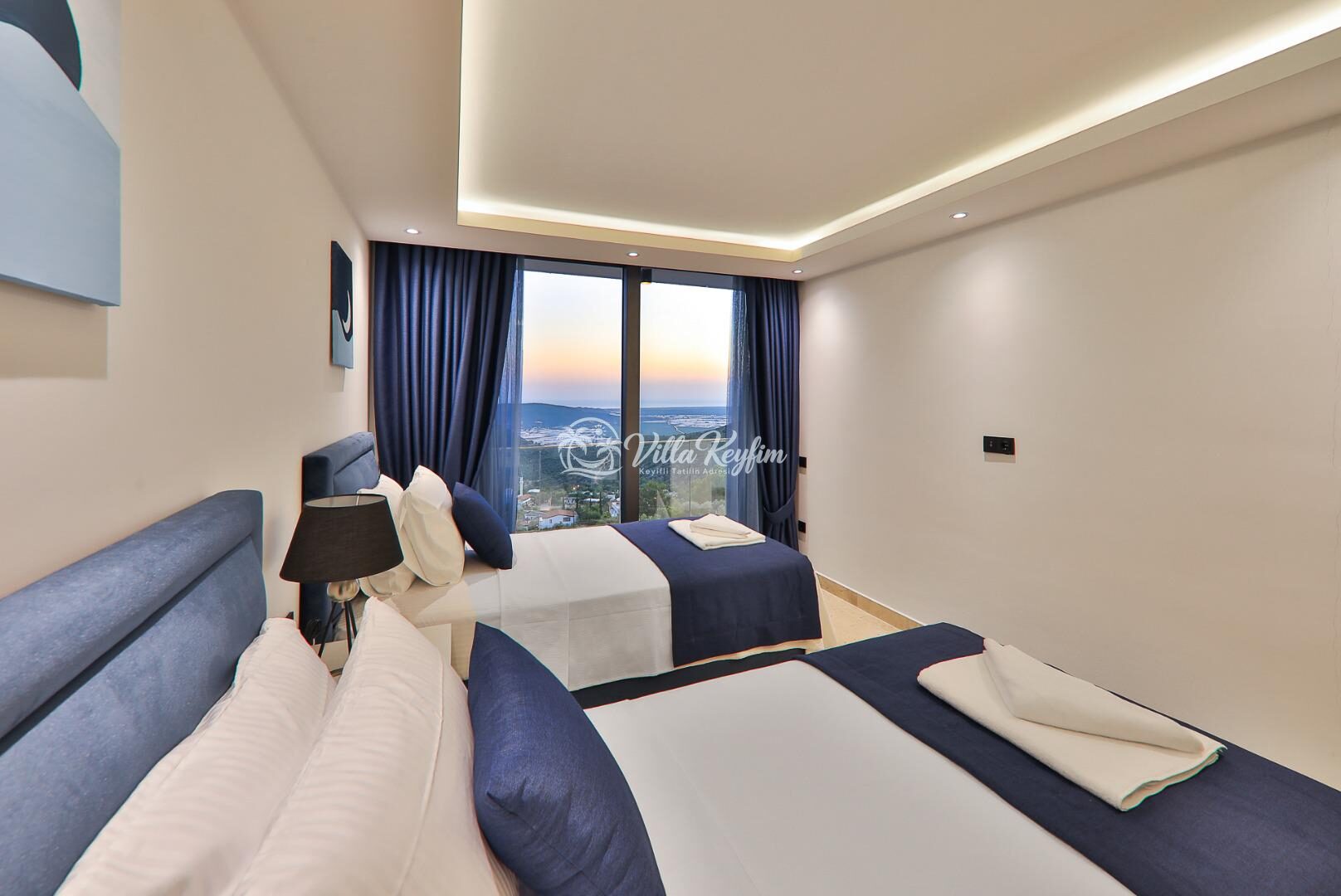Villa Azure Duo — 24