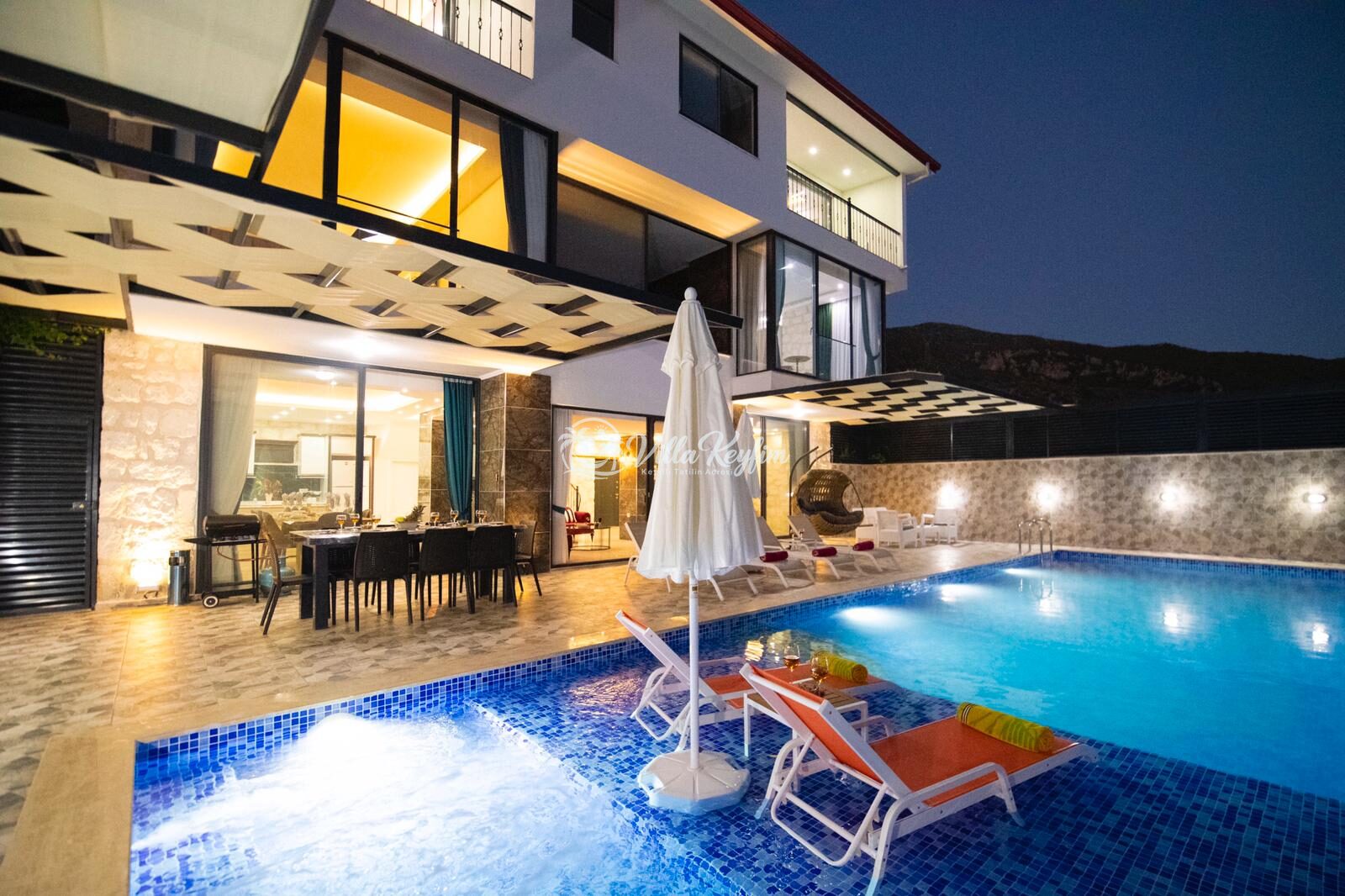 Villa İzo — 129