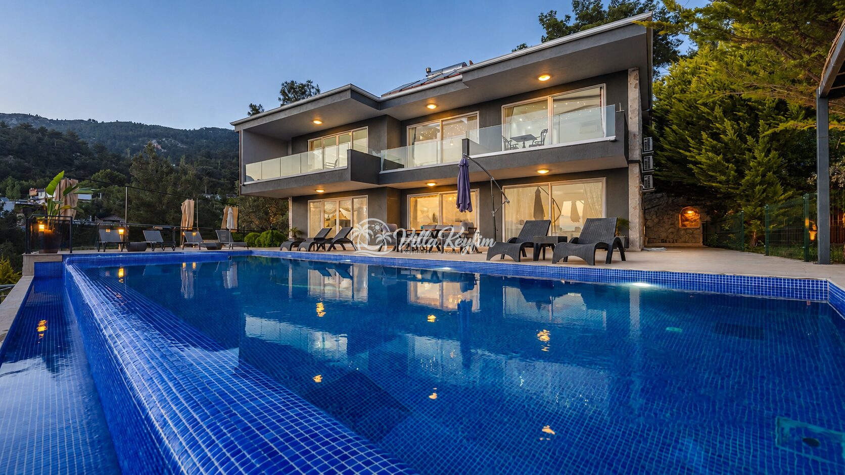 Villa Velaris — 6