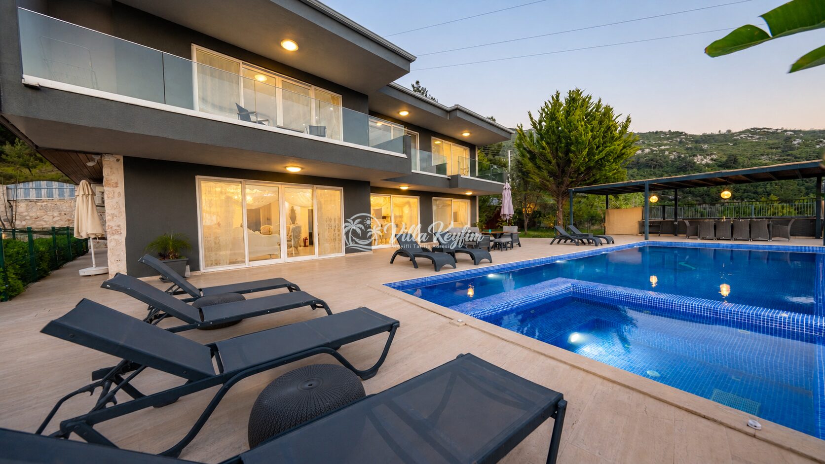 Villa Velaris — 7