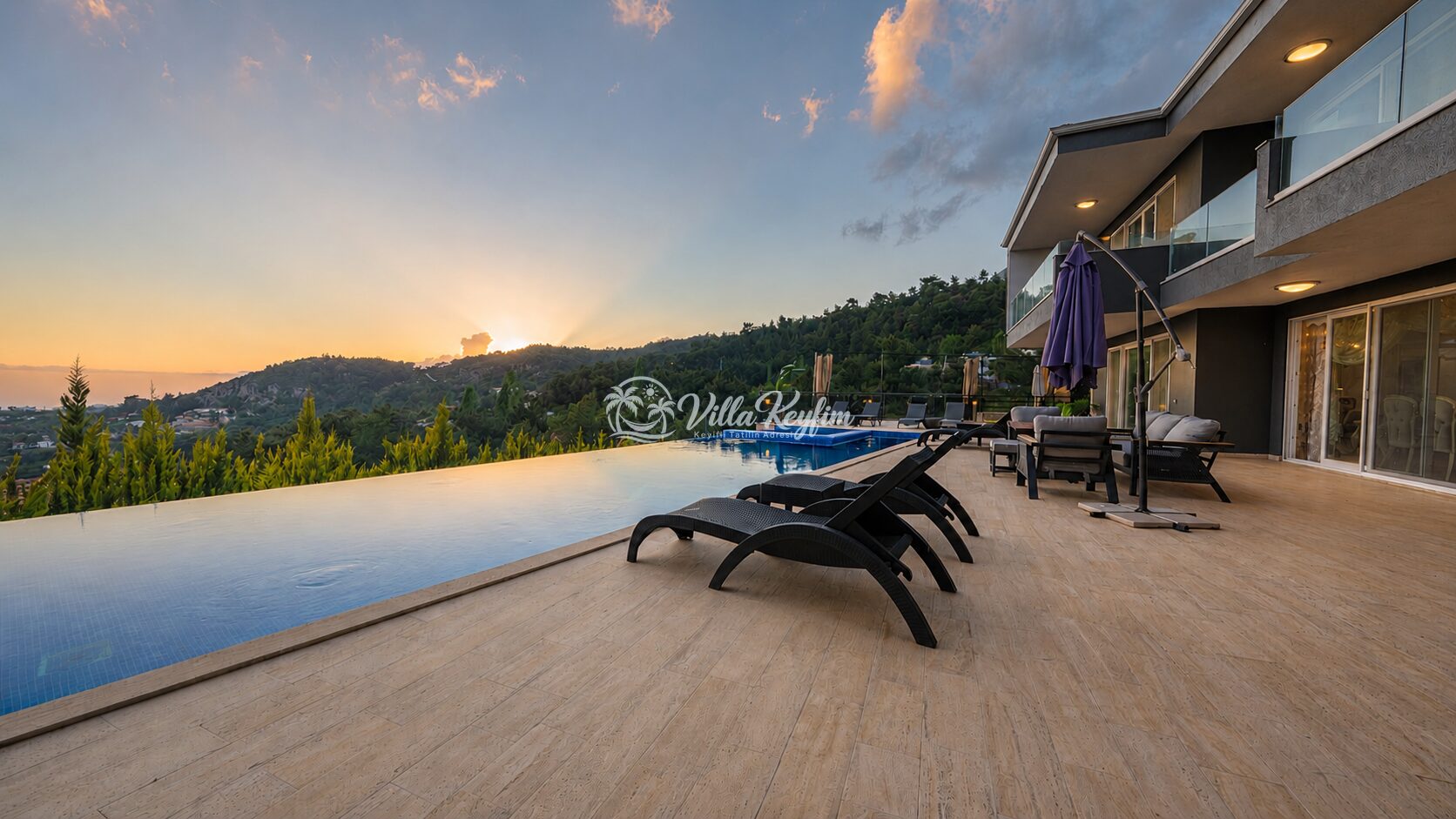 Villa Velaris — 5