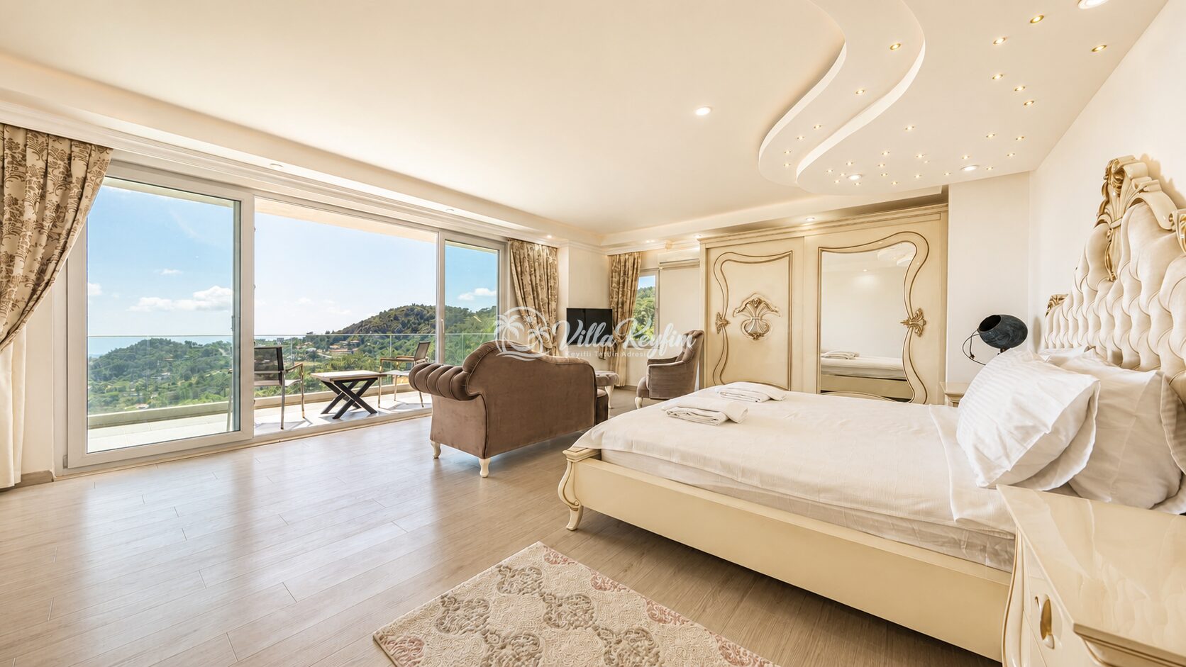 Villa Velaris — 35