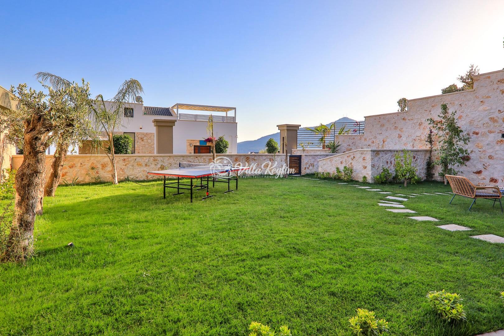Villa Dreams — 9