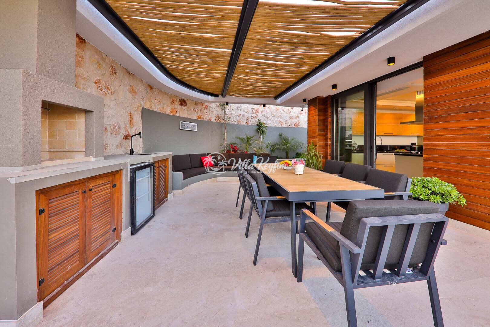 Villa Dreams — 27